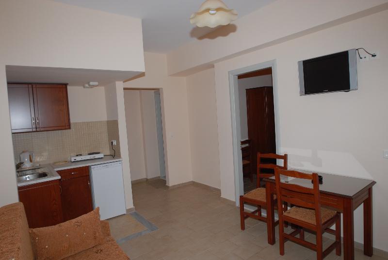 Eriphilly Studios & Apartments Mythimna Exterior foto